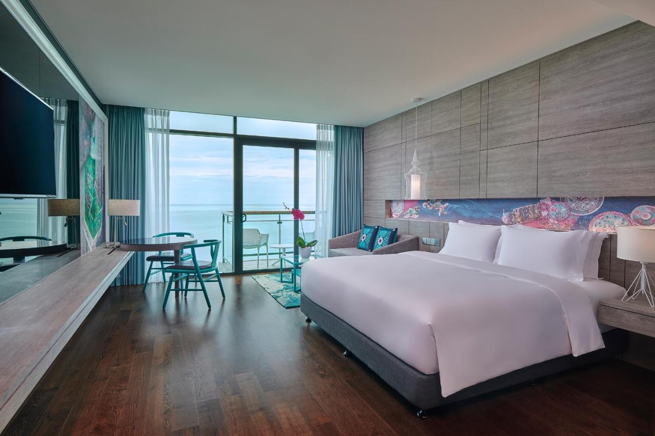 Отель Angsana Teluk Bahang, Penang Бату-Ферринги Экстерьер фото Deluxe Ocean View