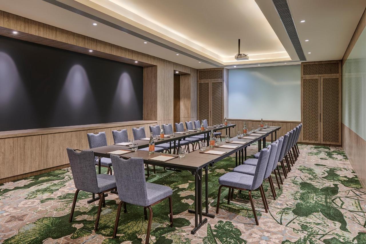 Отель Angsana Teluk Bahang, Penang Бату-Ферринги Экстерьер фото Meeting room