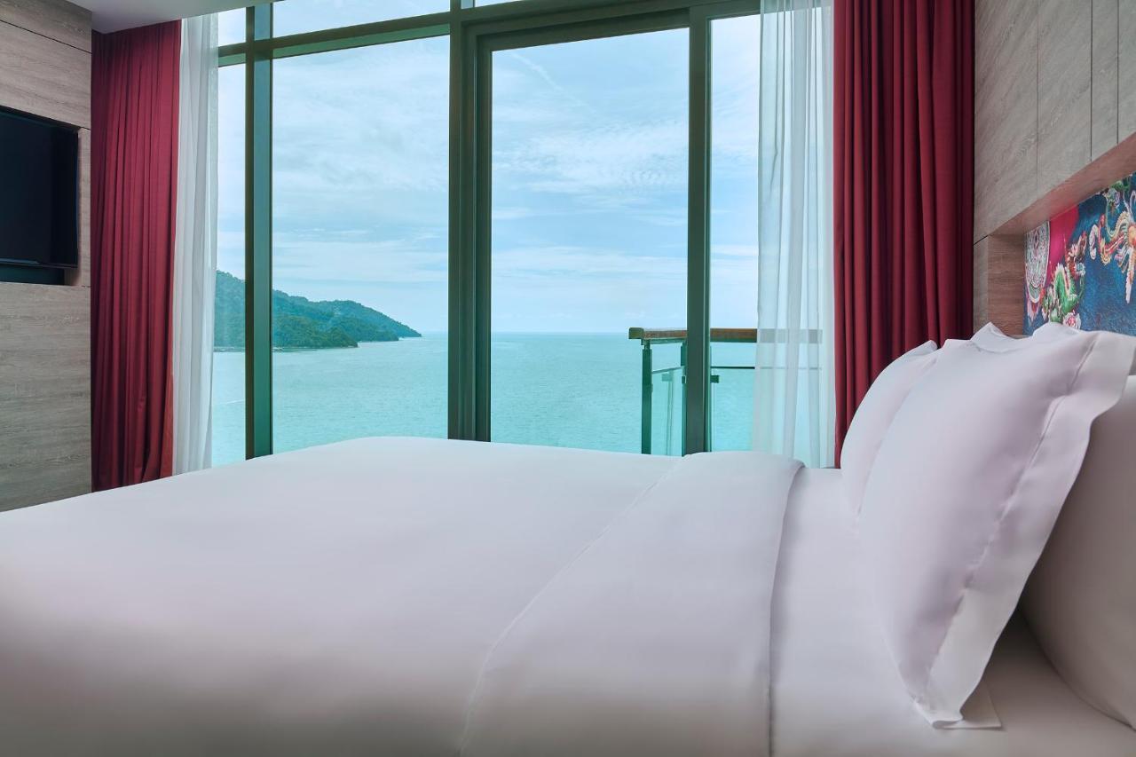 Отель Angsana Teluk Bahang, Penang Бату-Ферринги Экстерьер фото Deluxe Ocean View